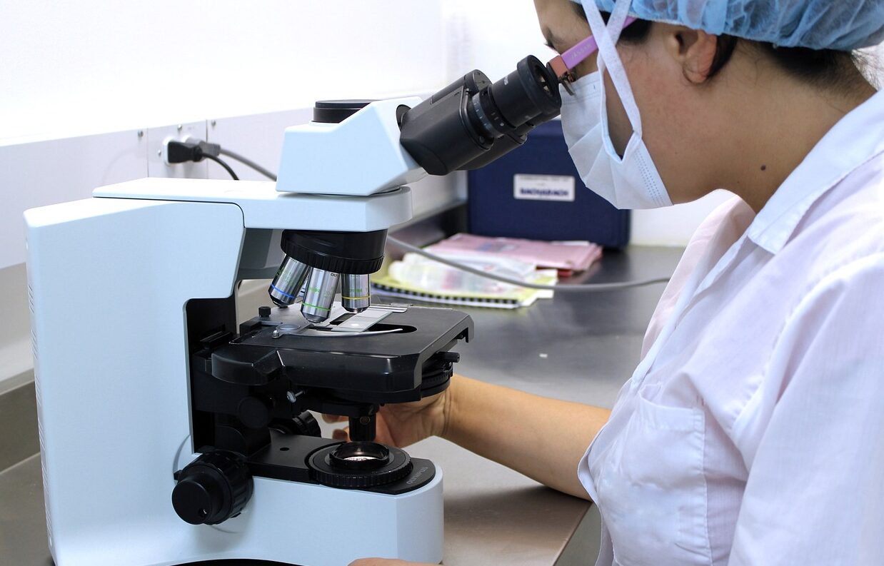 microscope, laboratory, tests-2352650.jpg